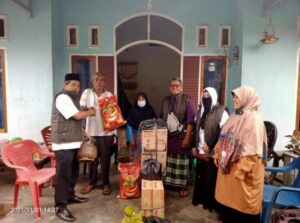 Yayasan Lantabur Pagaralam Bantu Korban Kebakaran Di Lahat