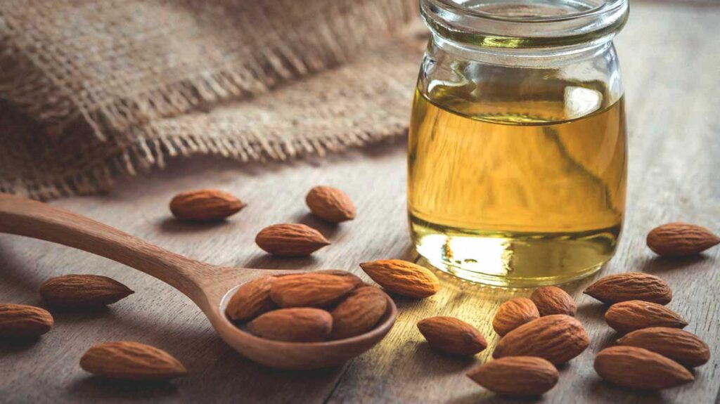 Tips Cantik Berkat Produk Perawatan Minyak Almond Buatan Sendiri