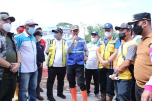 Harnojoyo Tinjau Progres Pembangunan Sekanak Lambidaro