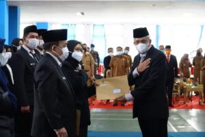 Lantik 283 Pejabat Fungsional, Mawardi Yahya : Tingkatkan Kompetensi  dan Ciptakan Semangat Kinerja Baru