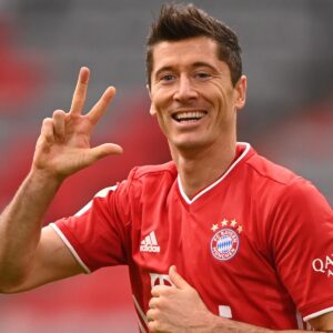 Robert Lewandowski Kembali Raih Gelar Pemain Terbaik Dunia FIFA,Kalahkan Leo Messi dan Mo Salah