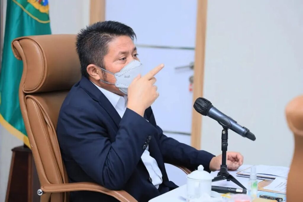 Instruksikan Percepat Pelaksanaan Vaksinasi Dosis 2, Herman Deru Keluarkan Surat Edaran ke Bupati/Wako Se-Sumsel  