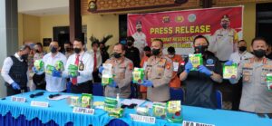 Polda Sumsel Temukan 16 KG Sabu Dalam Alat Hidrolik, Dua Kurir Ikut Ditangkap