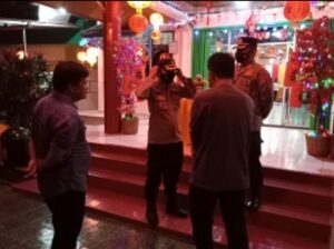 Perayaan Imlek Di Vihara Padmasari Dijaga Ketat Polisi