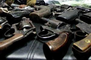 Polres Ogan Ilir Terima Penyerahan Senpira Dari Warga