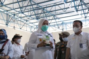 Wawako Palembang Datangi Bulog Pastikan Sembako Jelang Ramadhan