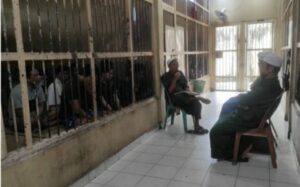 Polres Ogan Ilir Berikan Pembinaan Rohani Dan Mental Bagi Para Tahanan