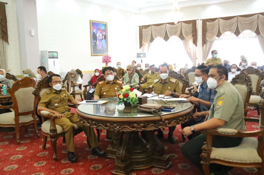 Pemkot Palembang Berupaya Stabilkan Harga Bahan Pokok