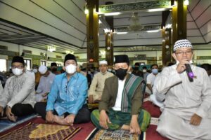 Dua Tahun Terhalang COVID-19, Kini Akhirnya Masjid Jamik PT BA Gelar Salat Ied