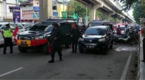 Diduga Simpan Laras Panjang, Mobil Tanpa Pemilik Diangkut Tim Brimob Polda Sumsel