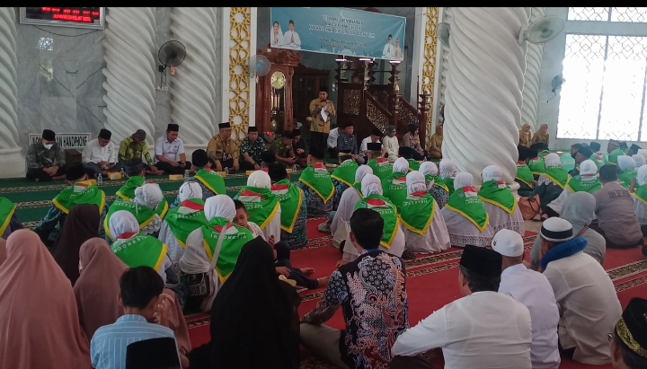 Ardani Lepas Keberangkatan CJH Asal Ogan Ilir