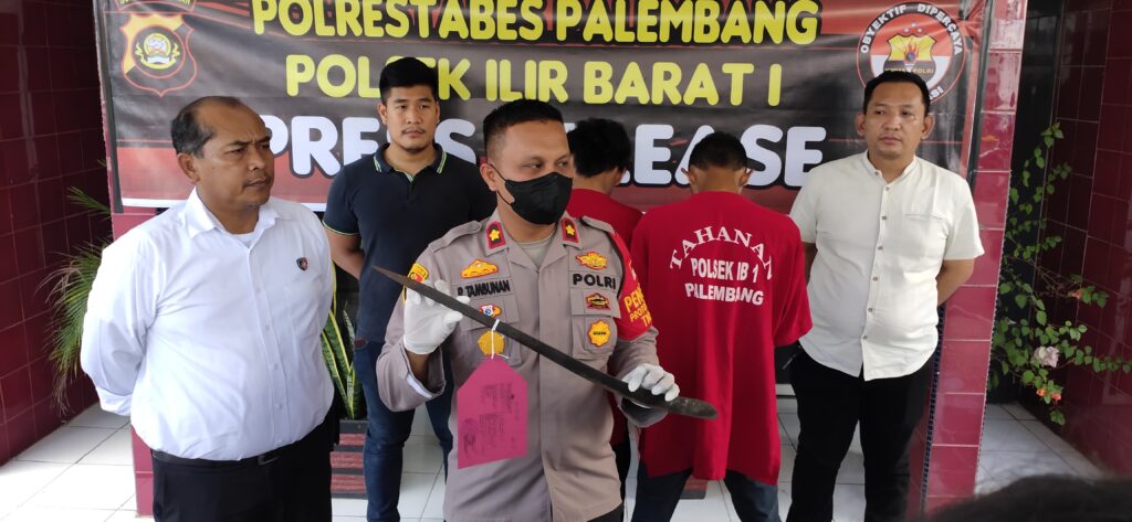Viral Setelah Palak Sopir Truk, Kakak Beradik Dicokok Polisi