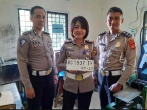 Satlantas Polres Ogan Ilir Mulai Sosialisasikan Penggunaan Plat Nopol Putih