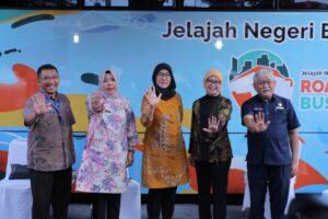 Pemkot Palembang Undang Warga Ramaikan Road Show Mobil KPK
