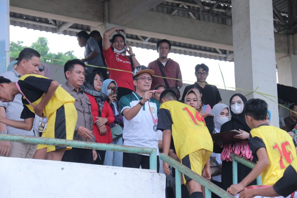 Juara Turnamen Bola U17, Tim AAL Akan Berkesempatan Melawan Tim PS Palembang