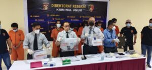 Fasilitasi Orang Untuk Berjudi Online, Pemilik Warnet Ditangkap Polisi