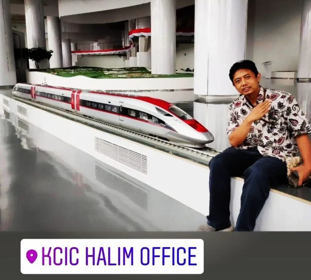 Kereta Cepat Jakarta Bandung, Upaya Meningkatkan Kinerja Transportasi Massal di Indonesia