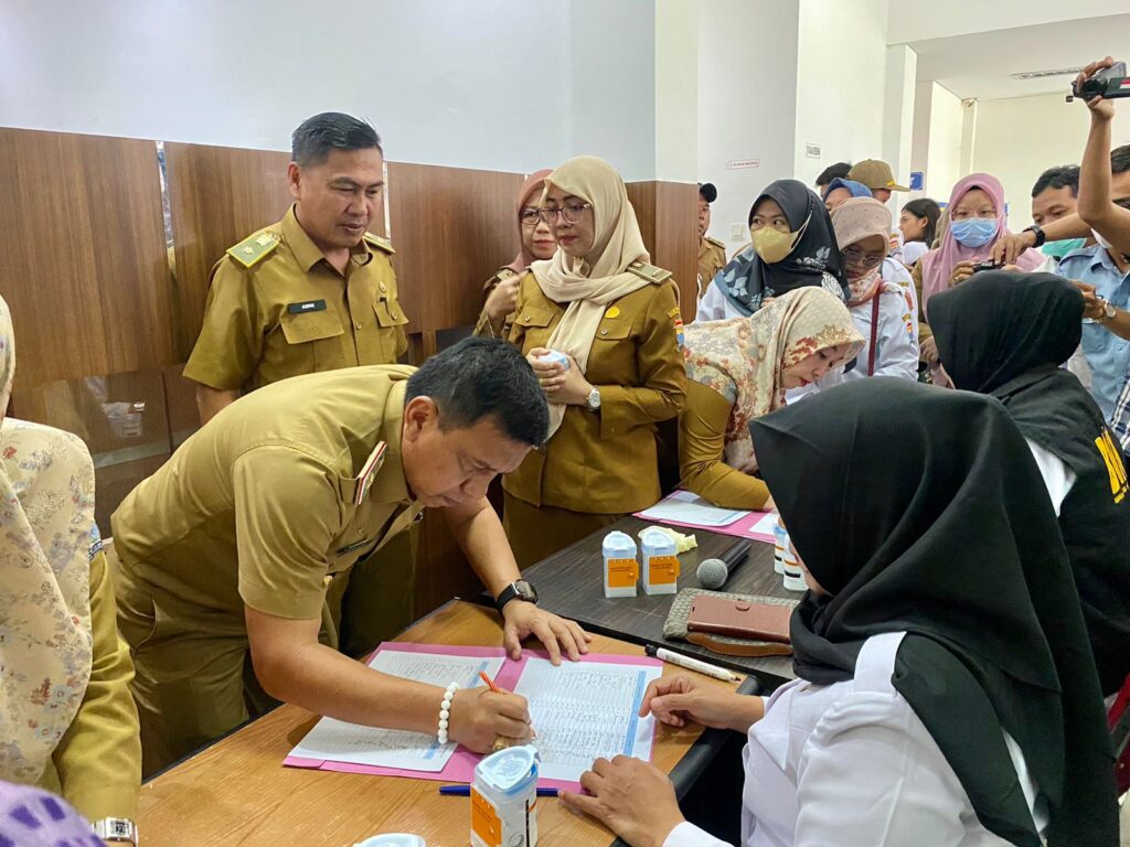 Gandeng BNN, Sekda Tes Urine Pegawai Kominfo Saat Apel Dinas