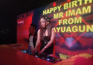 Drakula Sexy Goyang Helloweens Party Di S Lounge Selebriti Palembang