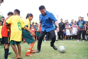 Herman Deru : Festival Piala Dunia Anak U-12 Sumsel Ajang Mengasah Skill dan Kemampuan Para Pemain Muda