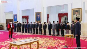 Presiden Jokowi Saksikan Pengucapan Sumpah/Janji Hakim Konstitusi