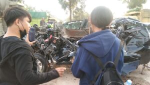 Tabrak Fuso Yang Parkir Di Bahu Jalan, Seorang Penumpang Innova Tewas Di Tempat