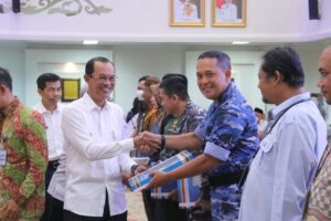 Harnojoyo Serahkan DIPA dan TKD Anggaran 2023 Dari KPPN Kota Palembang
