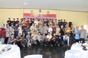 Perkuat Silaturahmi, Kapolres OKU Timur Ajak Awak Media Coffee Morning
