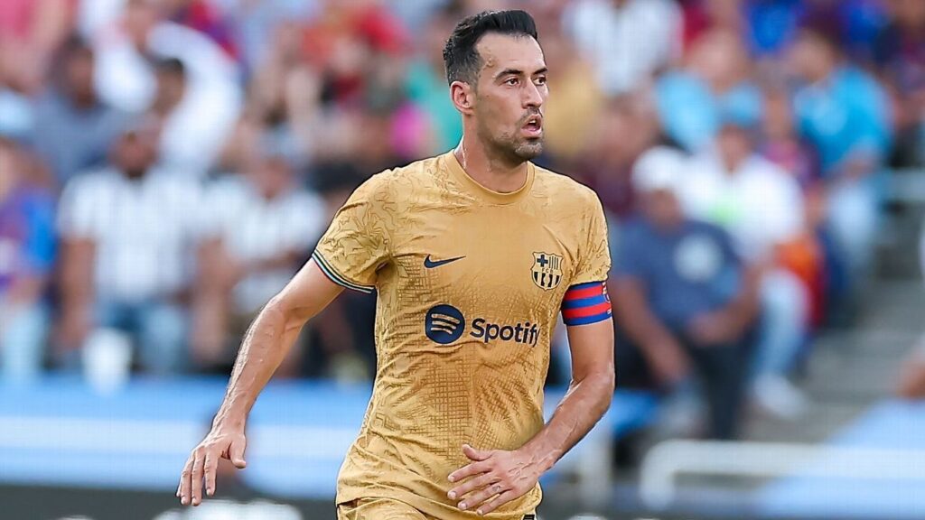 Xavi Berharap Barcelona Perpanjang Kontrak Sergio Busquets