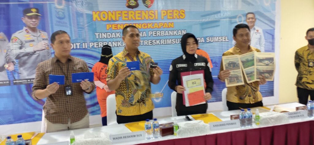 Gelapkan Dana Nasabah Hingga Rp 5,2 Miliar, Dua Orang Karyawan BRI Ditangkap Polisi