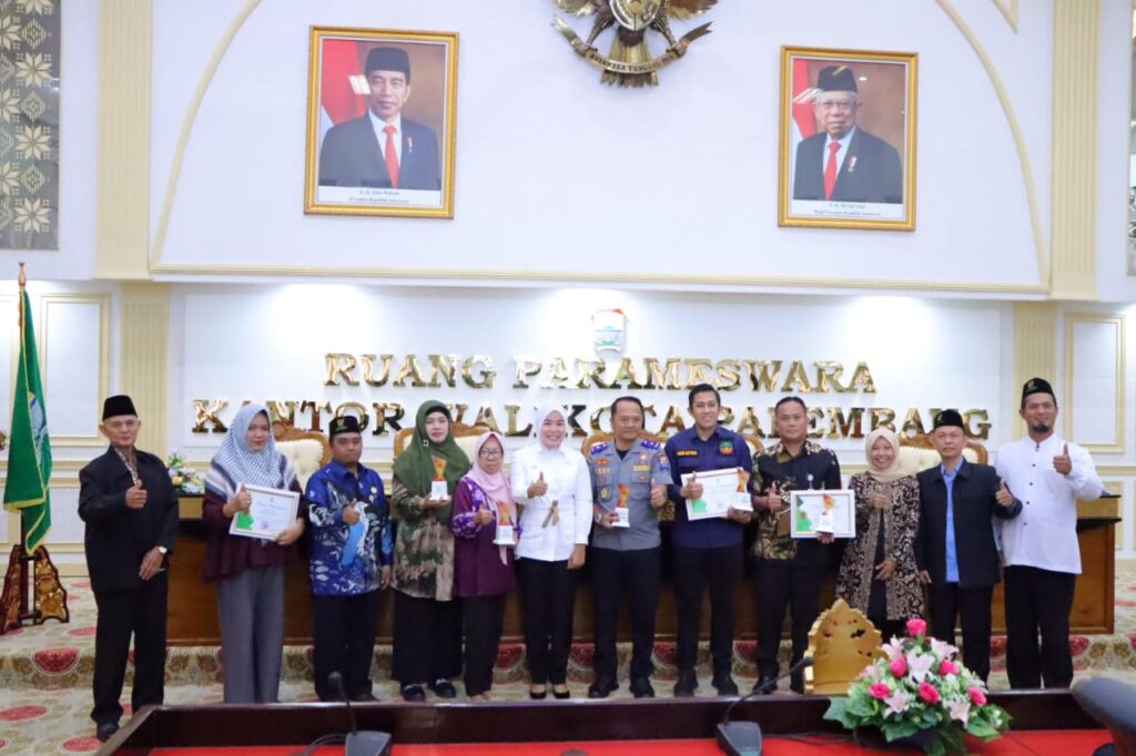 Baznas RI Ganjar Penghargaan Terbaik Untuk Baznas Kota Palembang