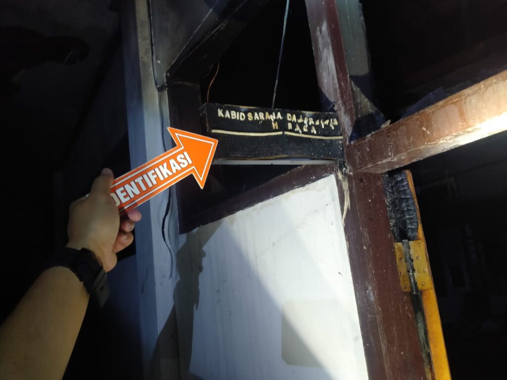 Konsleting Listrik Diduga Jadi Sebab Terbakarnya Sebagian Kantor Dispora Sumsel