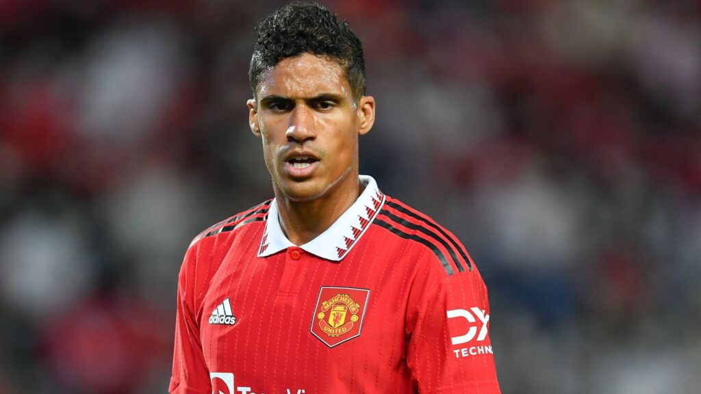 Pemain MU tak Datangi Fans ,Raphael Varane Marah