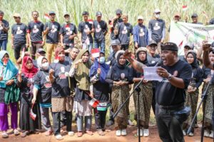 500 Petani Tebu di OKI Dukung Ganjar jadi Presiden 2024