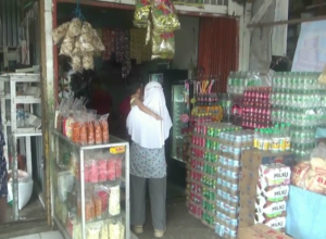 Penjual Kue Kering Di Lubuklinggau Mulai Di Buru Pembeli