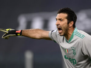 Buffon Sanjung Dua Penjaga Kota Milan!