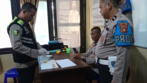 Polres OI Gelar Tes Urine Dadakan Kepada Seluruh Anggotanya
