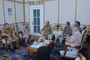 Wujudkan Sistem Instalasi Pengelolaan Air Limbah Modern Harnojoyo Adakan Pertemuan Dengan Kedutaan Australia