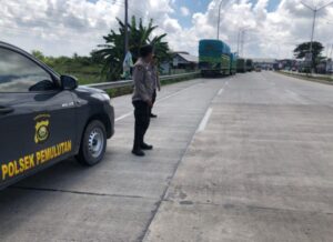 Cegah Meningkatnya Kriminalitas, Polsek Pamulutan Gelar Patroli