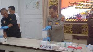Polresta Palembang Musnahkan 4,5 Kg Sabu