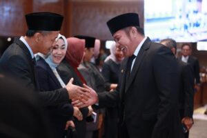Herman Deru Bersama Pimpinan DPRD Sumsel Tandatangani Nota Kesepakatan KUA-PPAS Tahun 2024