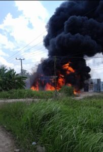 Gudang Penimbunan BBM Ilegal Di OI Terbakar