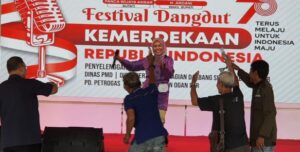 Rayakan HUT RI Ke 78, Hetty Arnita Wakili Media Dalam Festival Dangdut Ogan Ilir