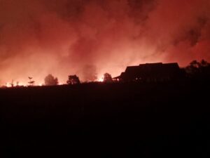 Karhutlah Meluas, Api Dan Asap Kepung Jalur Tol Palindra