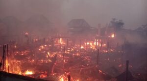 17 Rumah Di Desa Ibul Ogan Ilir Ludes Dilalap Api