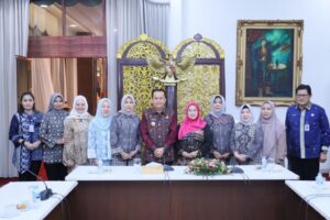 Kejar Taget Turunkan Angka Stunting, Pj Gubernur Agus Fatoni Perkuat Sinergi dengan BKKBN Sumsel