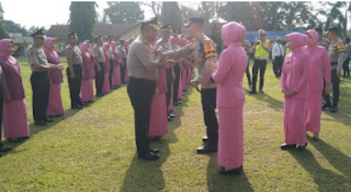 48 Anggota Polres OI Naik Pangkat, Kapolres Minta Anggotanya Tingkatkan Kinerja