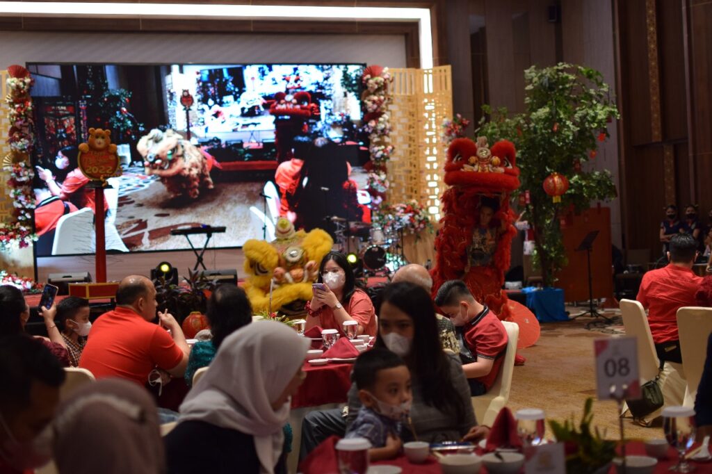 The Excelton Hotel Gelar Family Reunion Dinner
