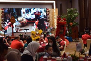 The Excelton Hotel Gelar Family Reunion Dinner
