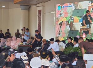 Gus Miftah Hadiri Zikir Akbar Peringatan HUT OI Ke 20